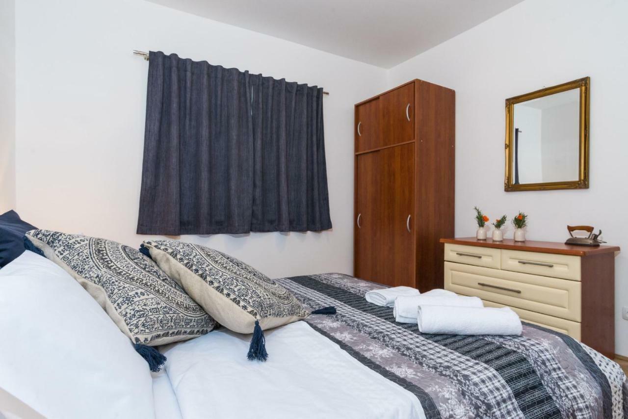Apartment Okrug Gornji - Trogir With Sea View Экстерьер фото