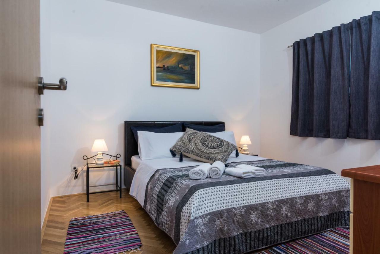Apartment Okrug Gornji - Trogir With Sea View Экстерьер фото